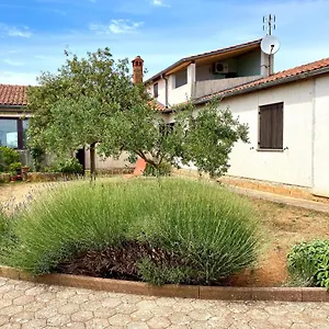 https://vacation-homes-elba.in-istria.net