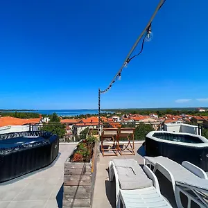 https://apartmani-korana.pula-hotels.org